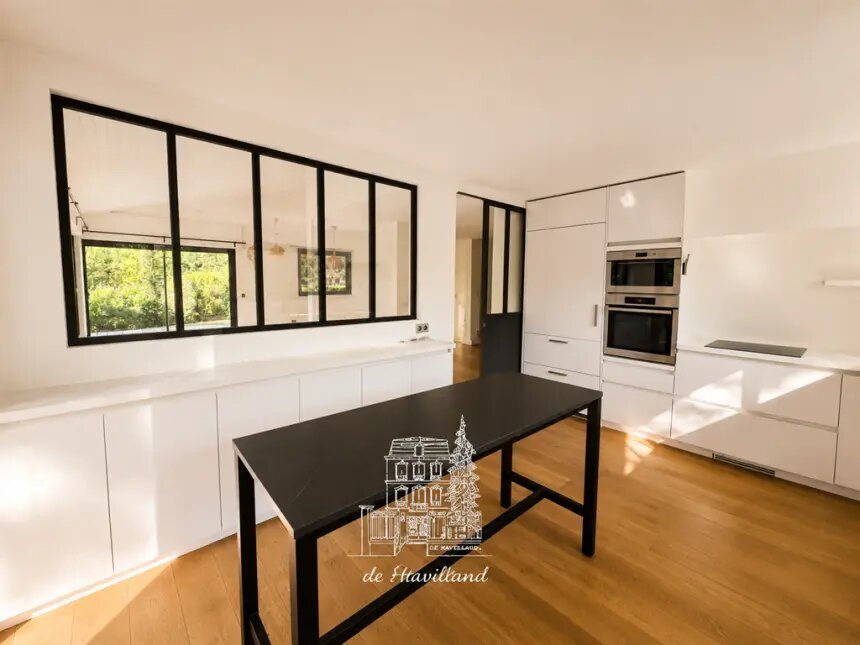 Maison à louer, 207m², La Celle-Saint-Cloud