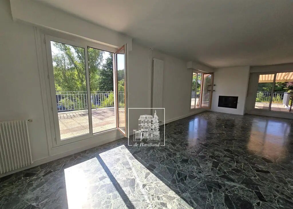 Maison à louer, 165m², La Celle-Saint-Cloud