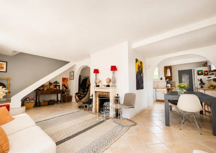 Maison à louer, 150m², La Celle-Saint-Cloud
