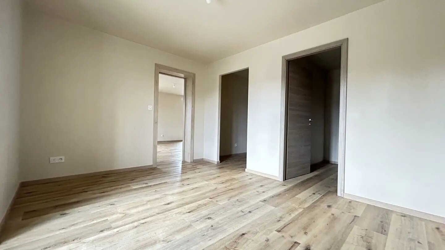 Appartement à louer, 78m², Châlonvillars
