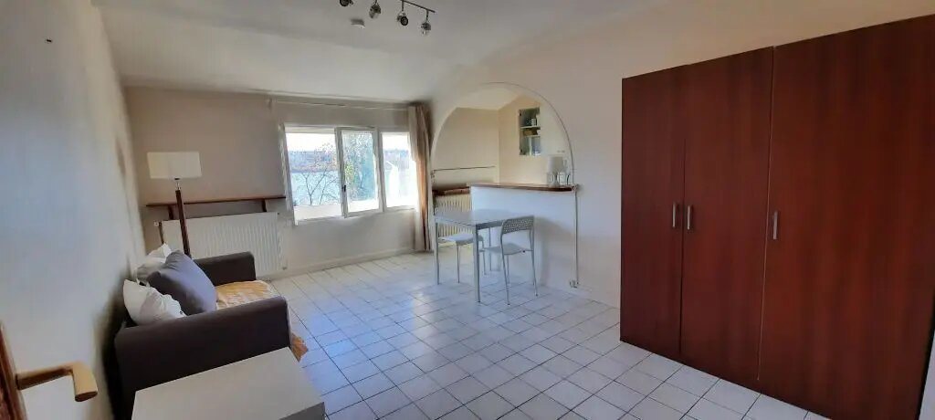 Appartement à louer, 23m², Grigny