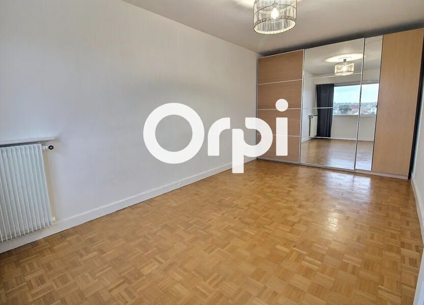 Appartement à louer, 47m², Viry-Châtillon