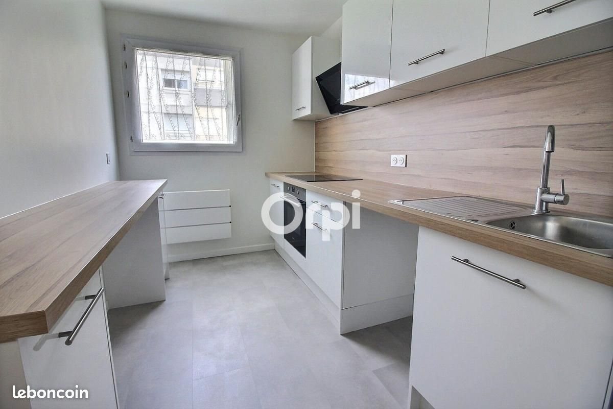 Appartement à louer, 64m², Viry-Châtillon
