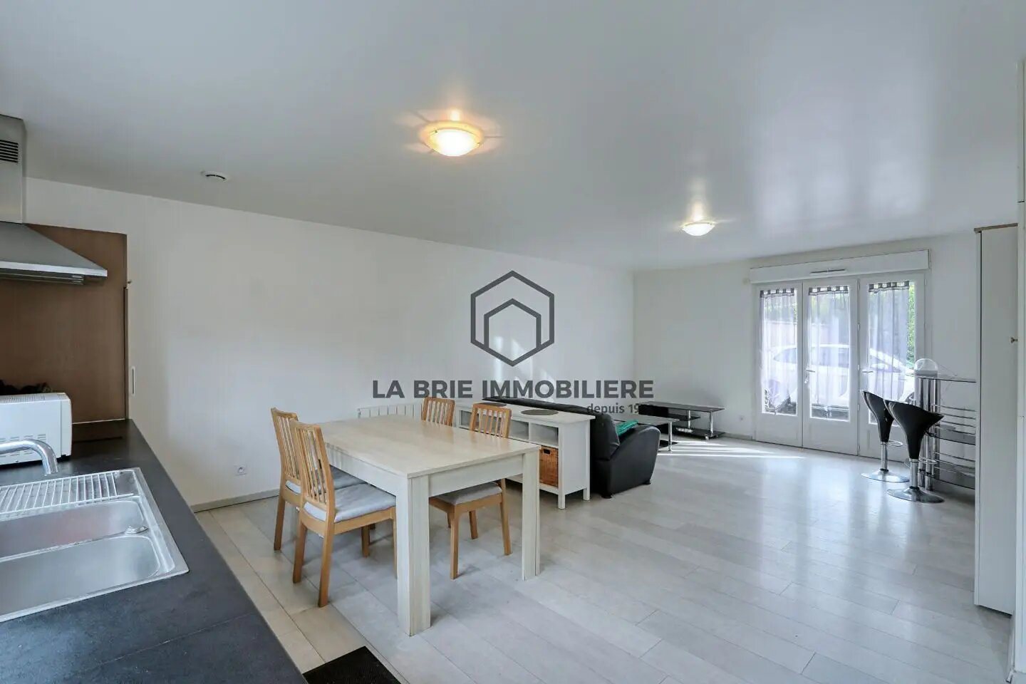 Appartement à louer, 53m², Villecresnes