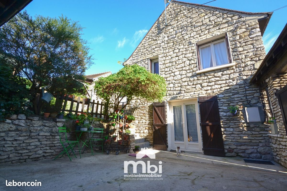 Maison à vendre, 85m², Fosses