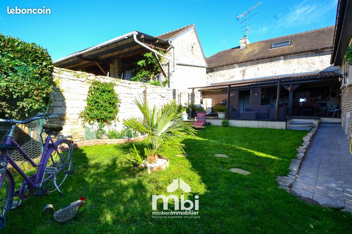 Maison à vendre, 85m², Fosses