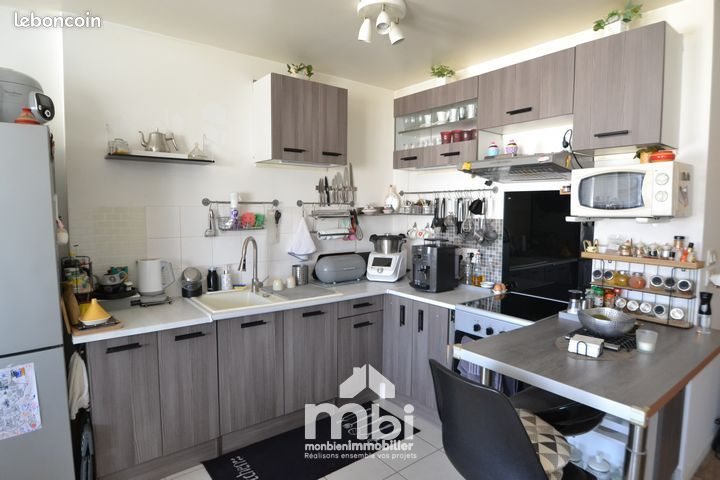 Appartement à vendre, 69m², Persan