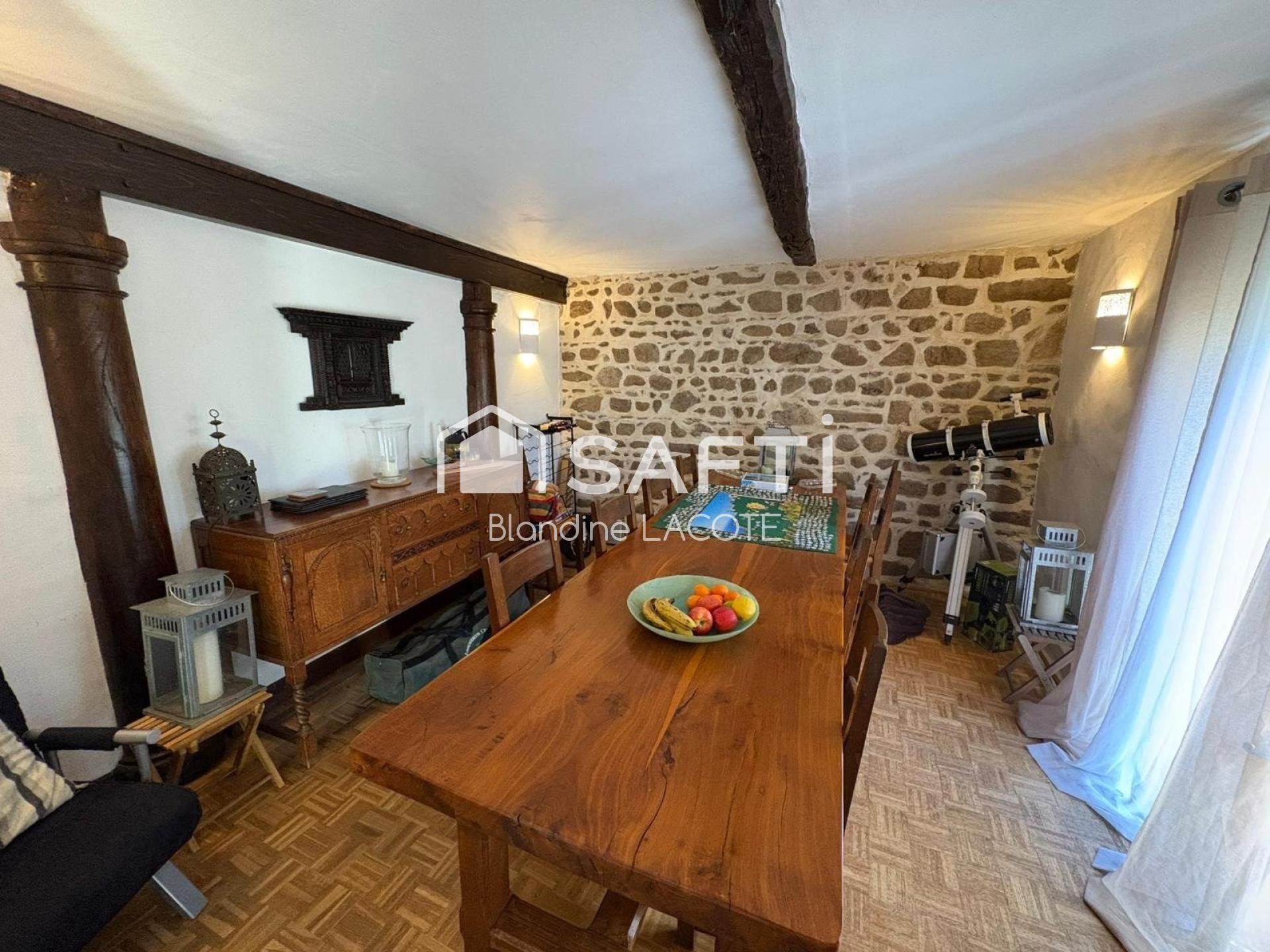 Maison à vendre, 130m², Saint-Dizier-Masbaraud