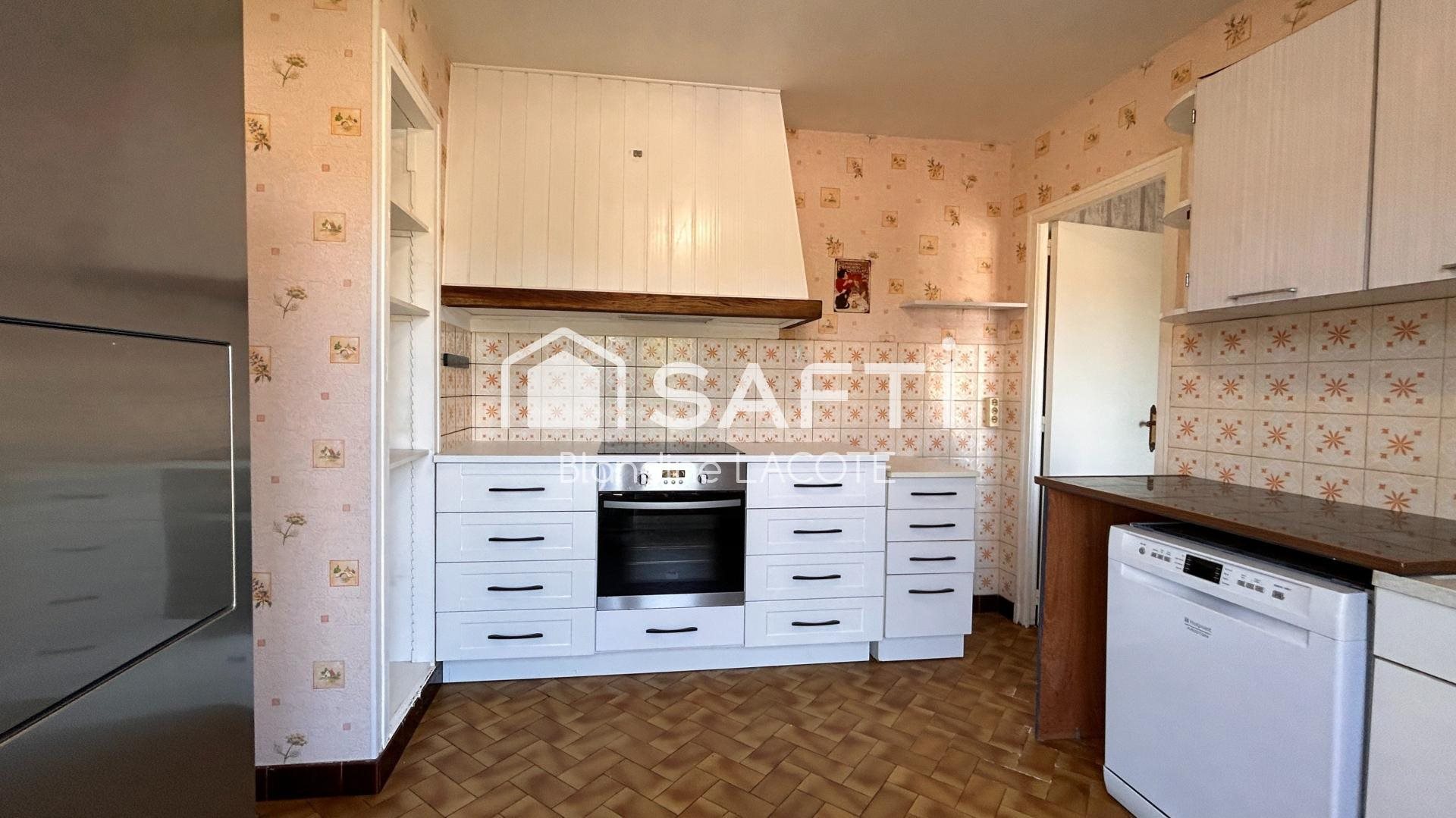 Maison à vendre, 113m², Saint-Hilaire-le-Château