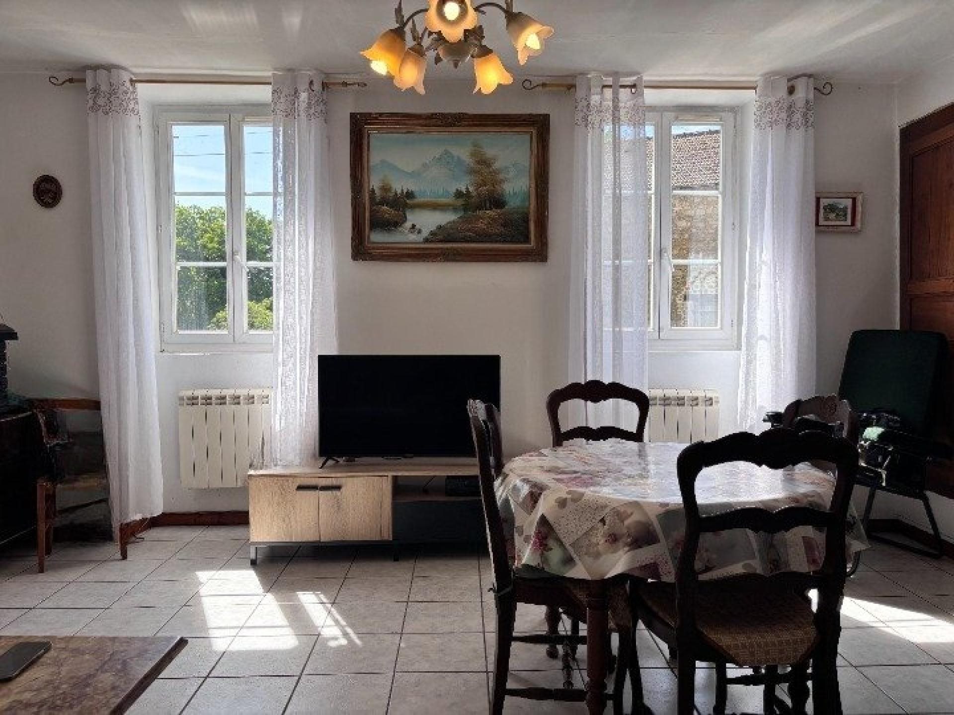 Maison à vendre, 130m², Saint-Dizier-Masbaraud