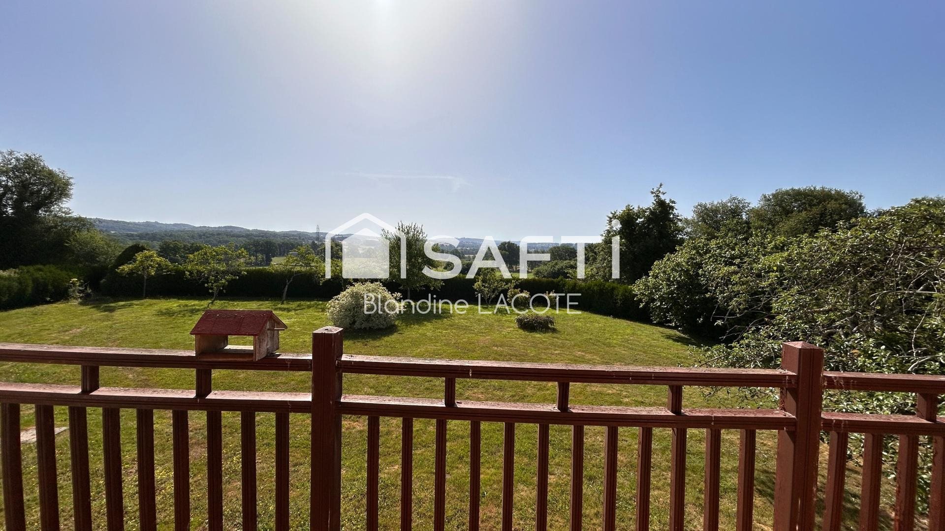 Maison à vendre, 99m², Thauron