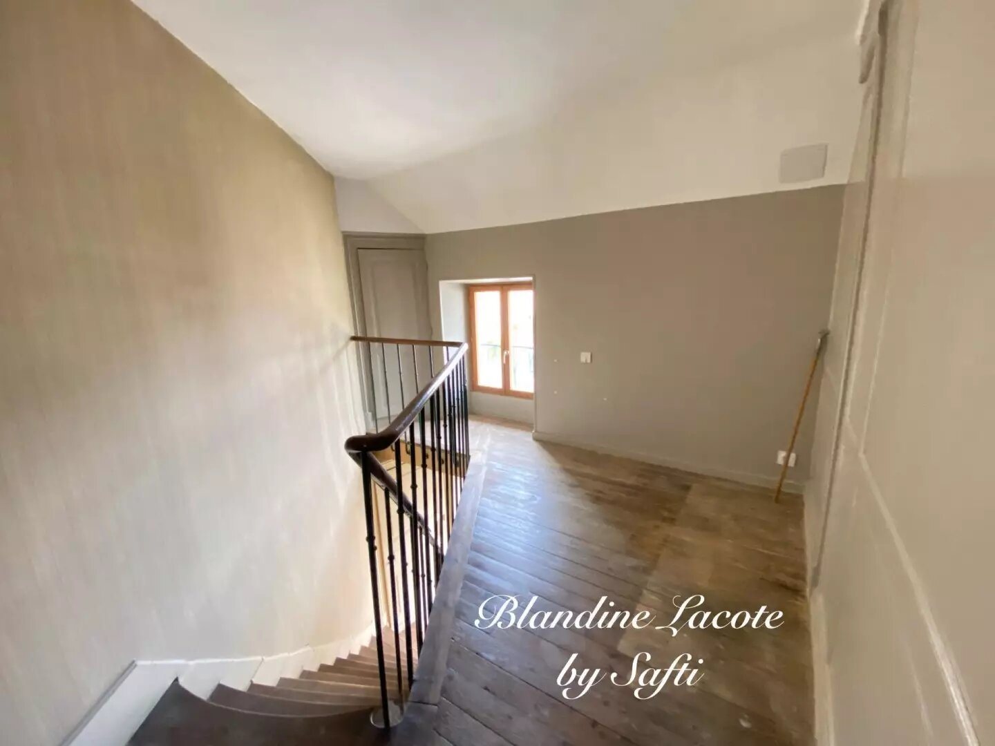 Maison à vendre, 95m², Bénévent-l'Abbaye