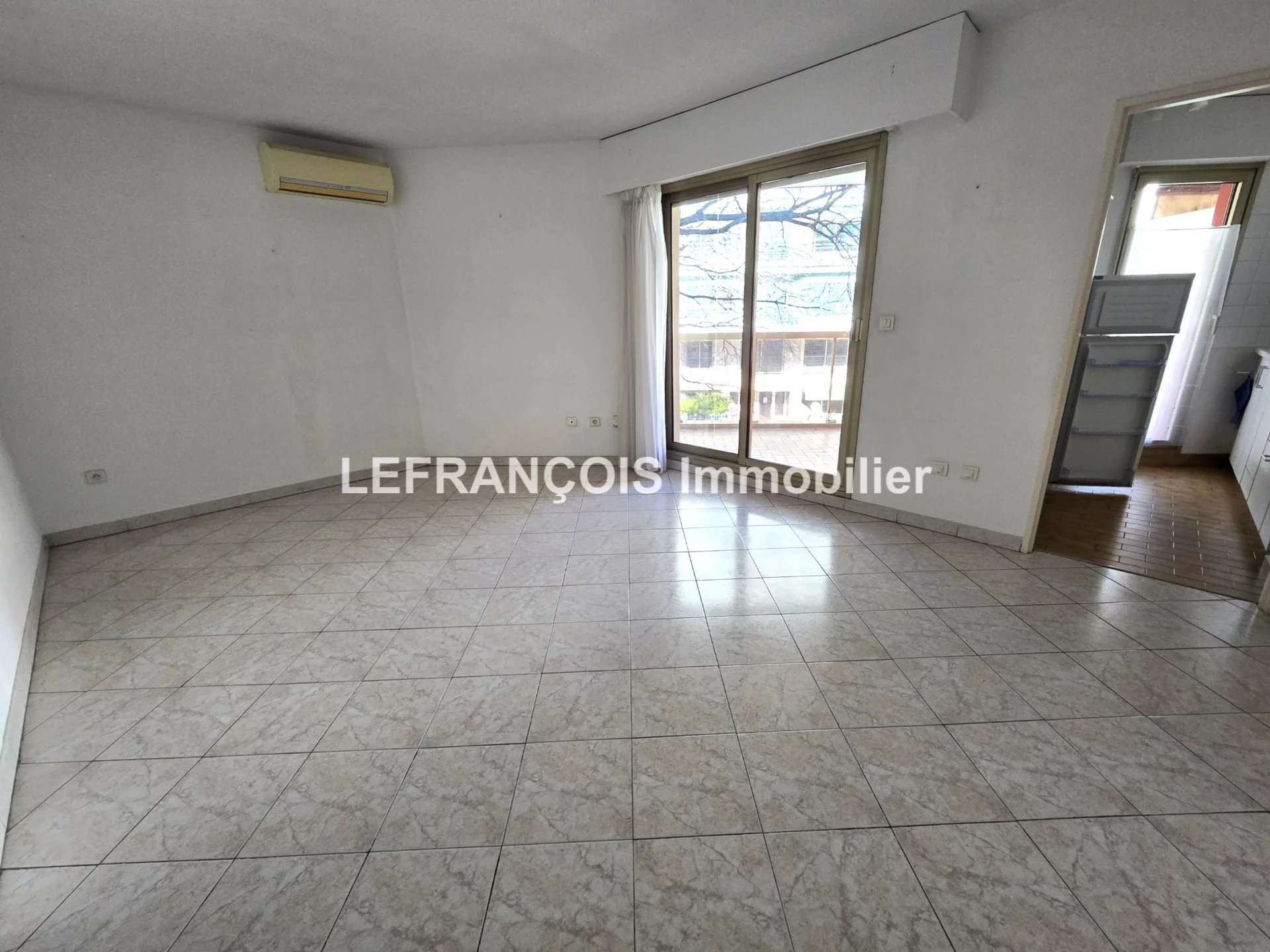 Appartement à louer, 45m², Le Cannet