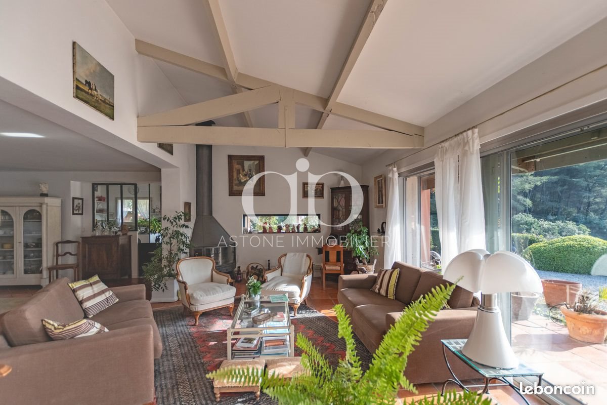 Maison à vendre, 196m², Cassis