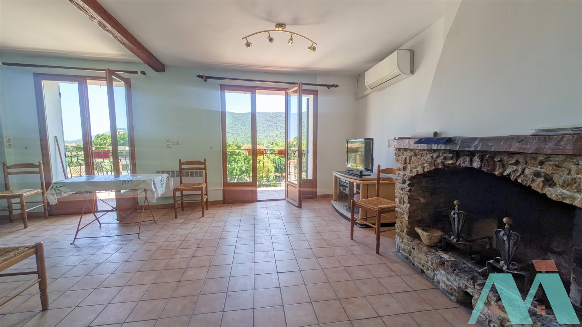 Maison à vendre, 380m², Signes