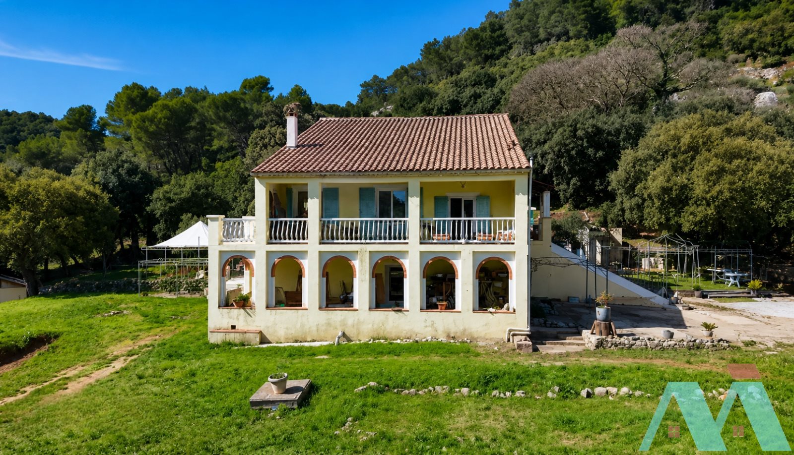Maison à vendre, 390m², Signes