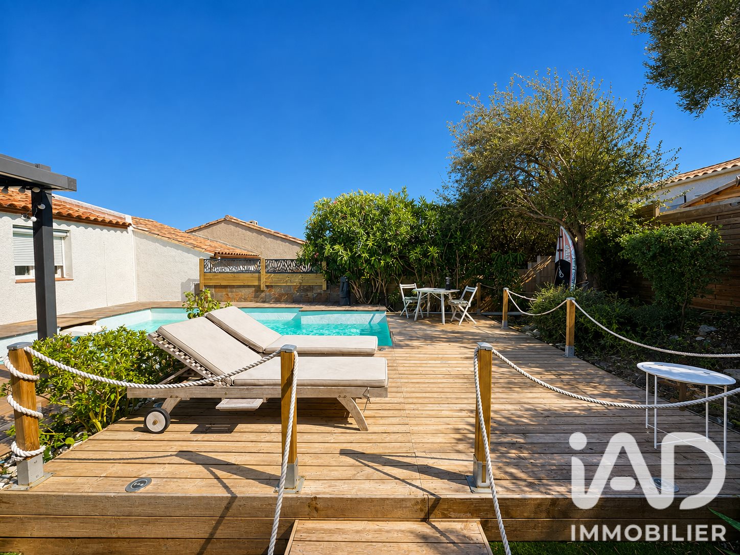 Maison à vendre, 169m², Caves
