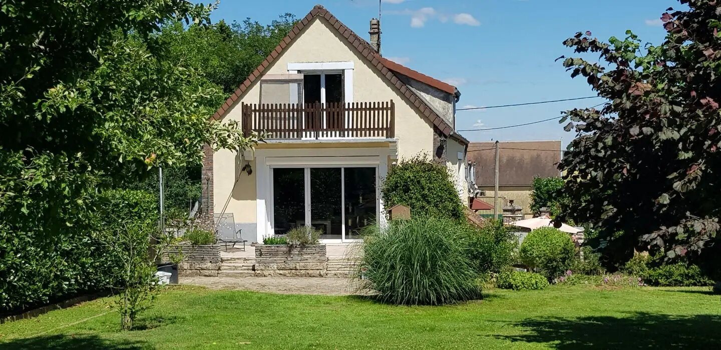 Maison à vendre, 150m², Arces-Dilo