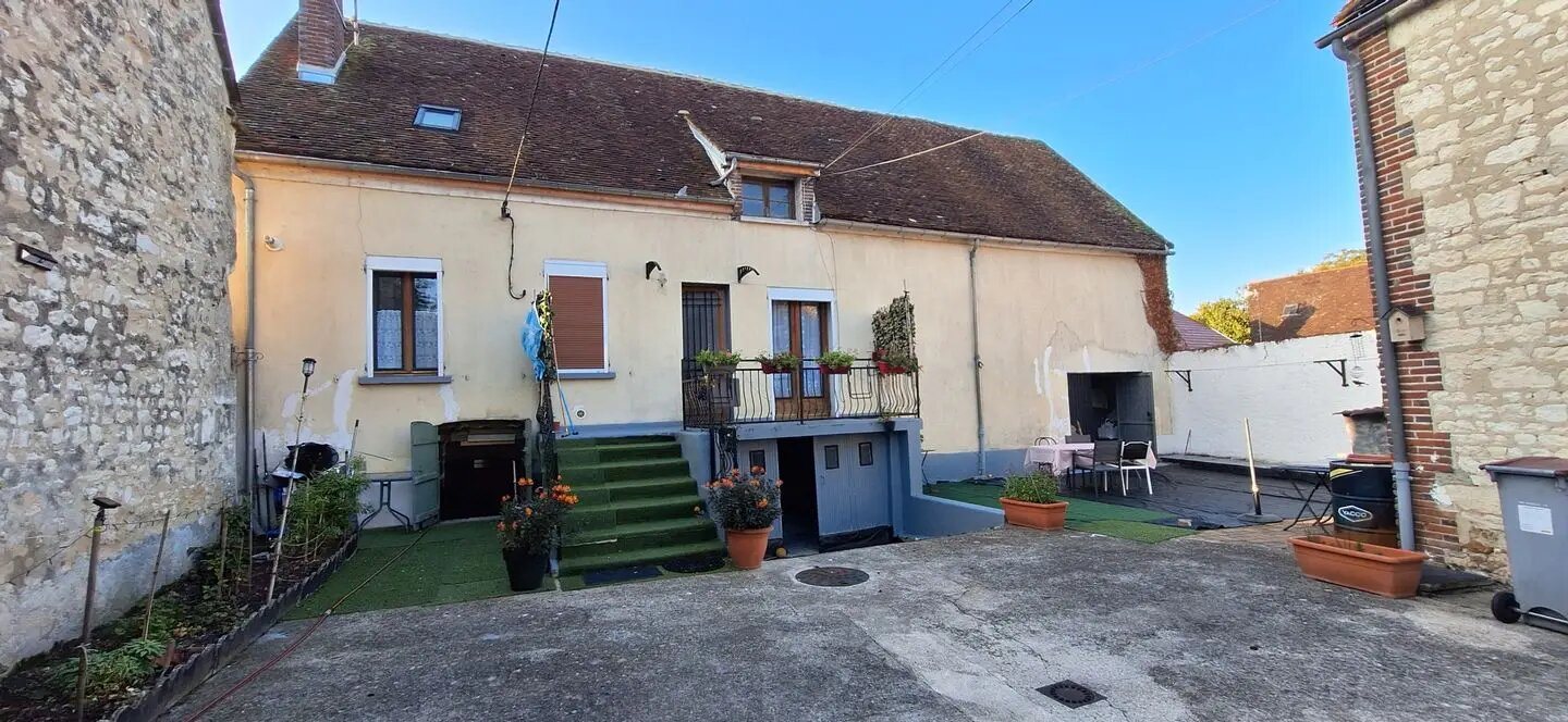 Maison à vendre, 95m², Laroche-Saint-Cydroine