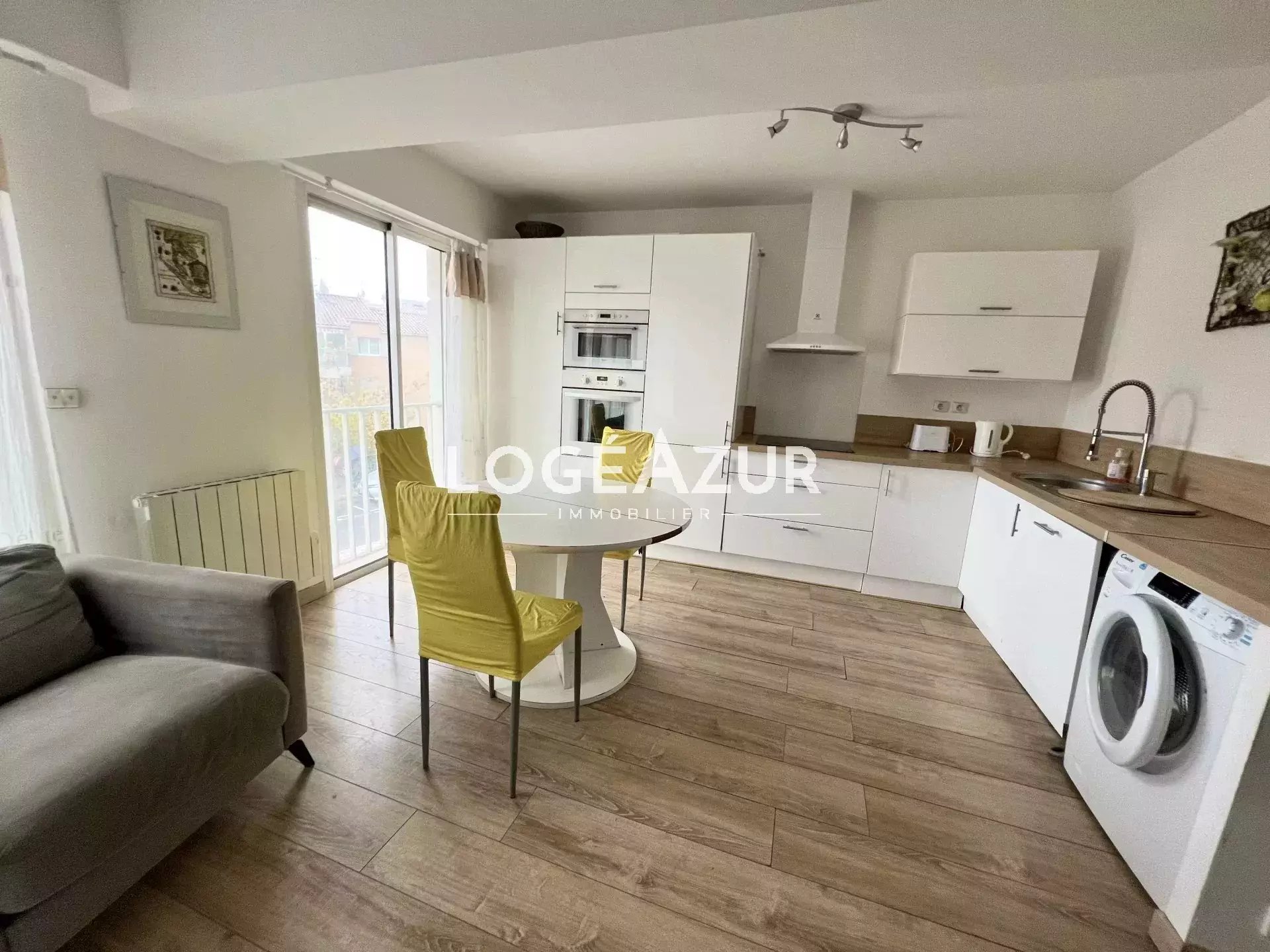 Appartement à louer, 44m², Antibes