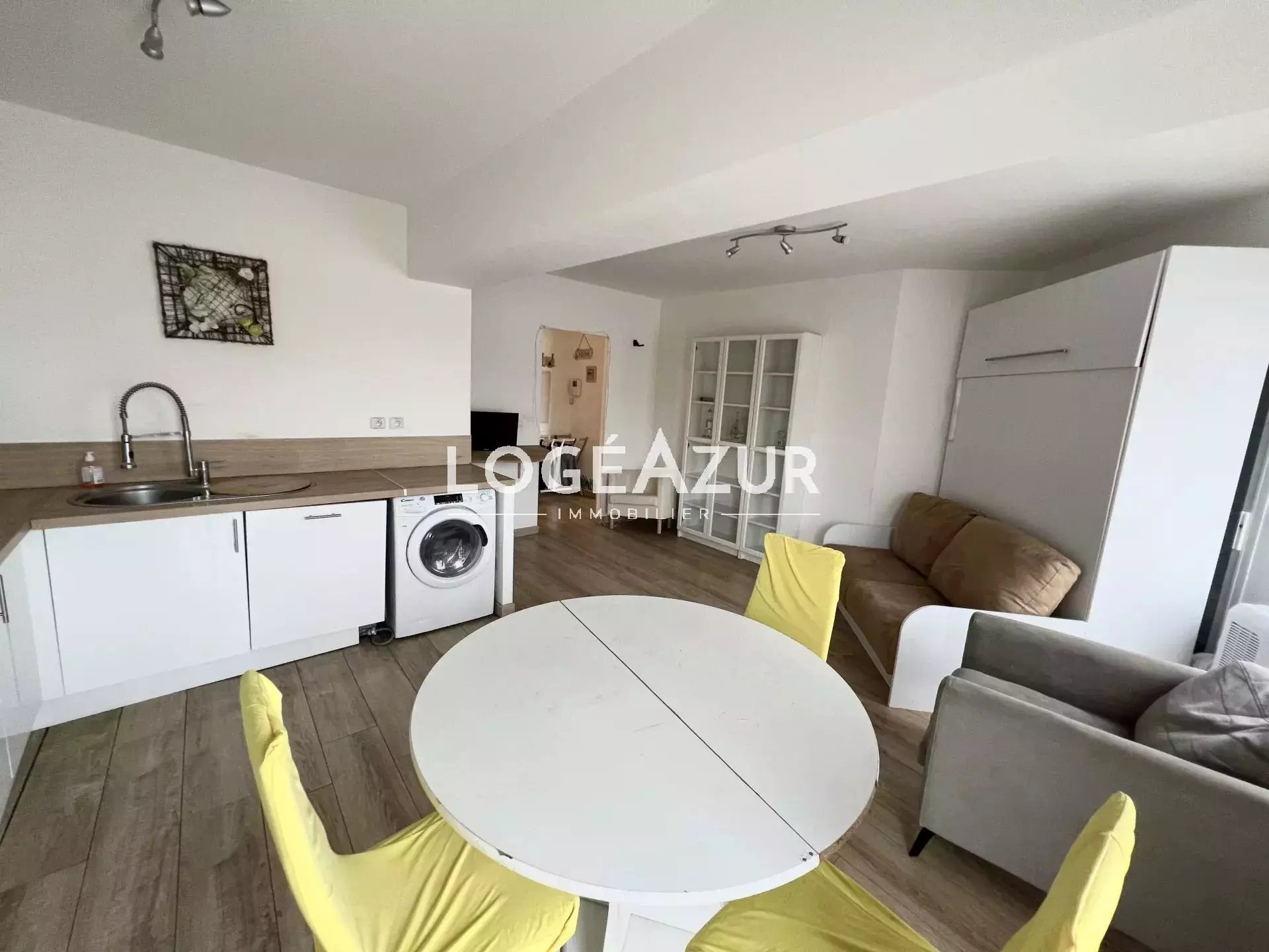 Appartement à louer, 44m², Antibes