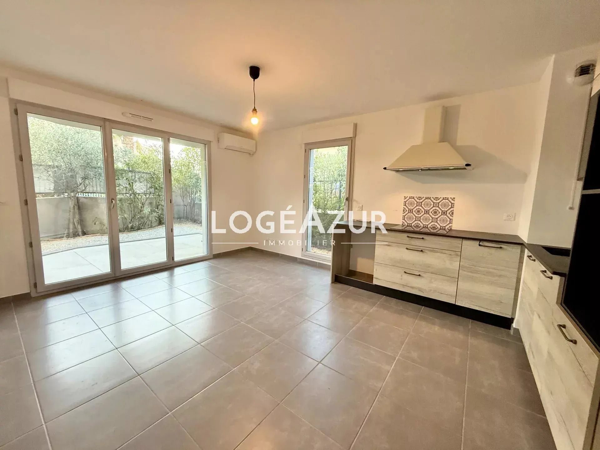 Appartement à vendre, 57m², Antibes