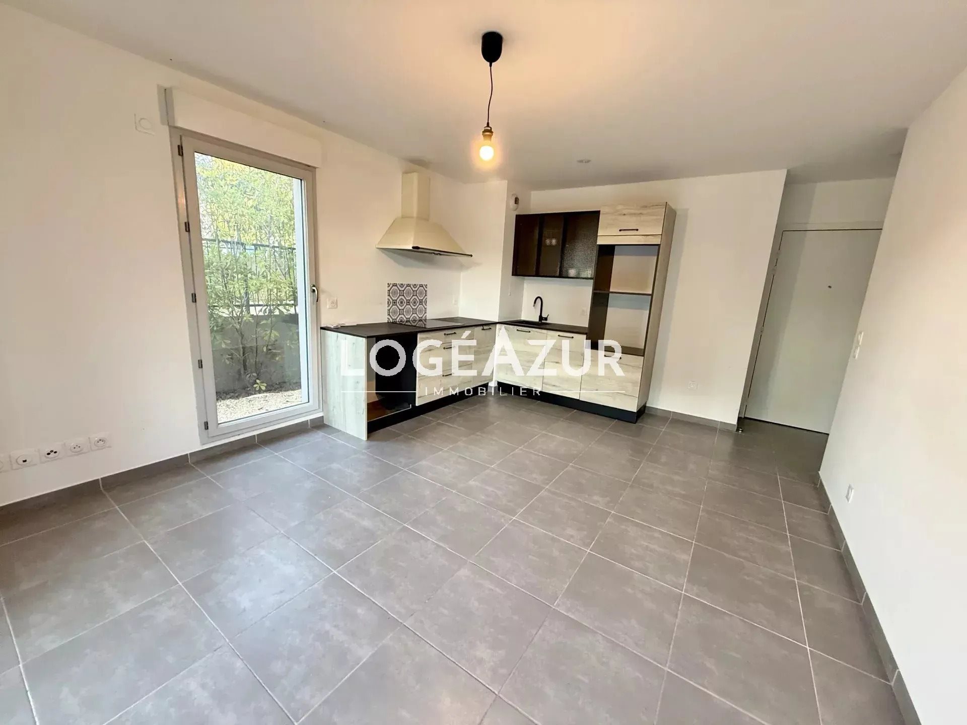 Appartement à vendre, 57m², Antibes