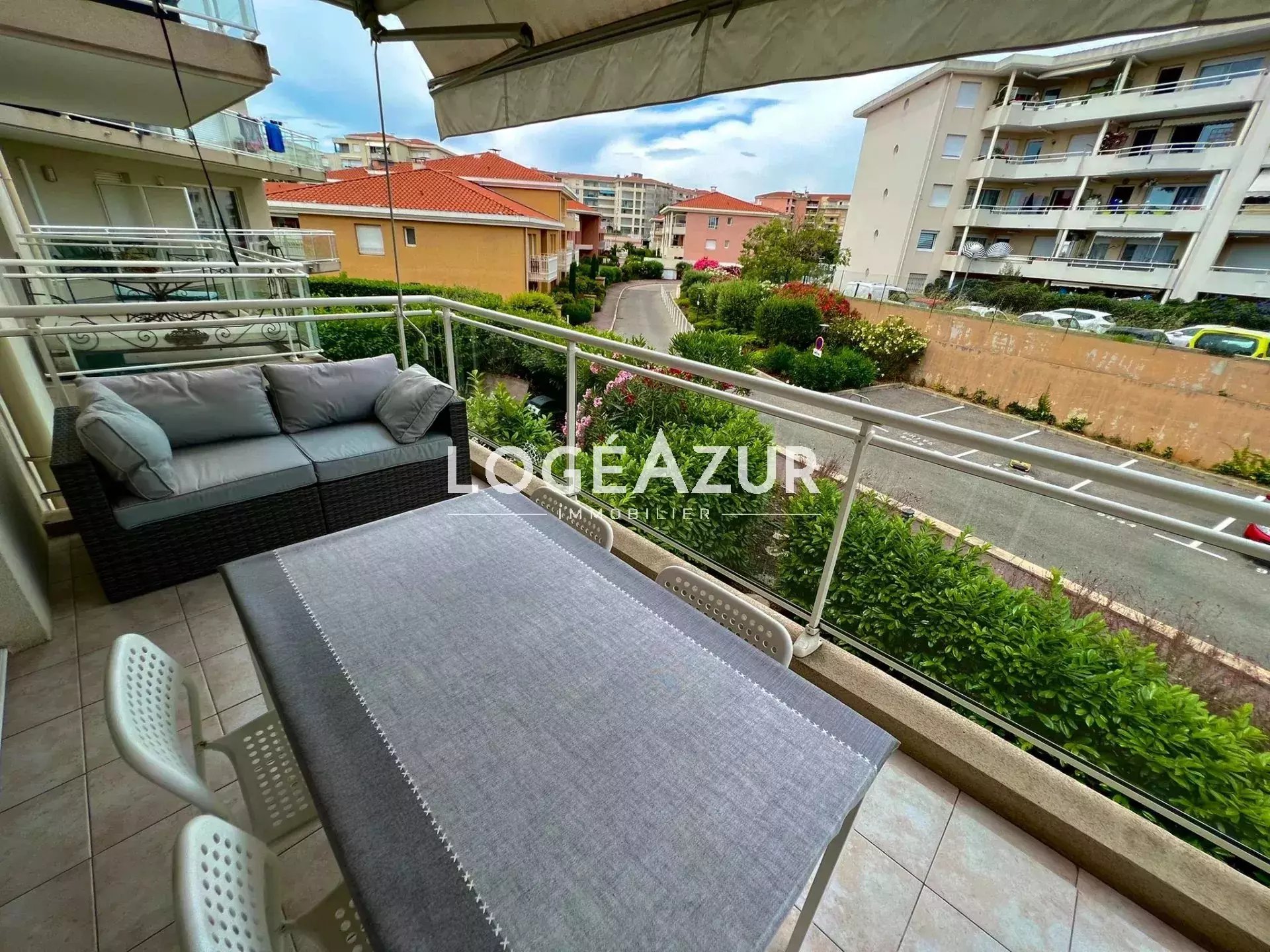 Appartement à louer, 35m², Antibes