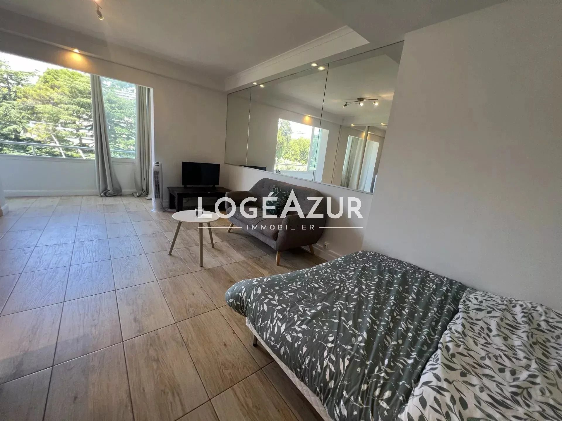Appartement à louer, 27m², Cannes