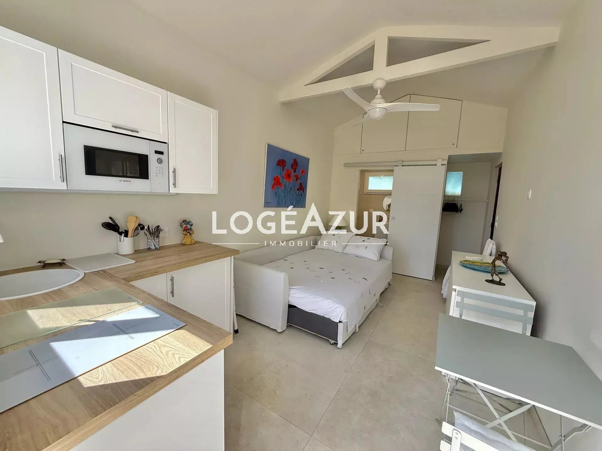 Appartement à louer, 17m², Antibes