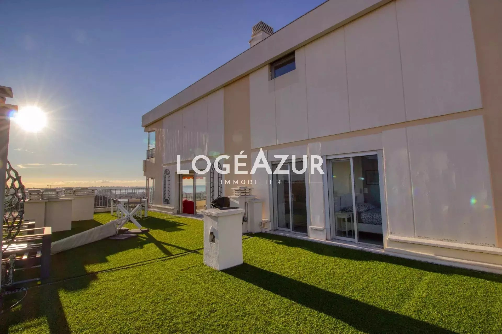 Appartement à louer, 73m², Antibes