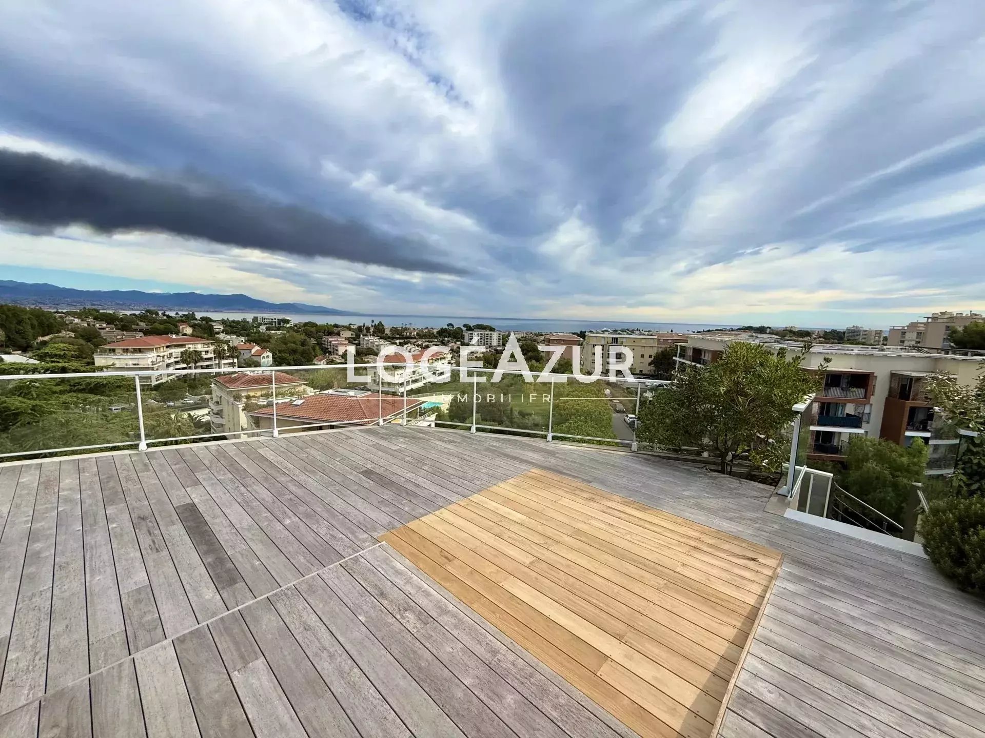 Appartement à louer, 58m², Antibes