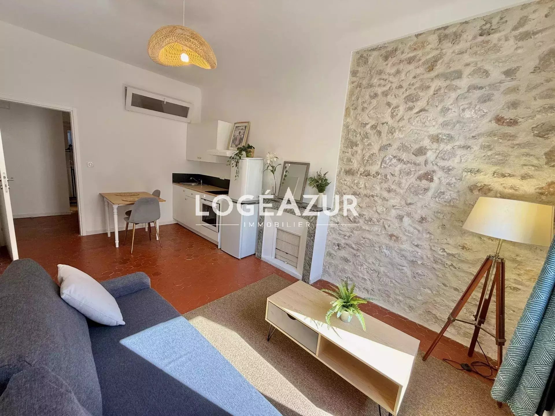 Appartement à louer, 31m², Antibes