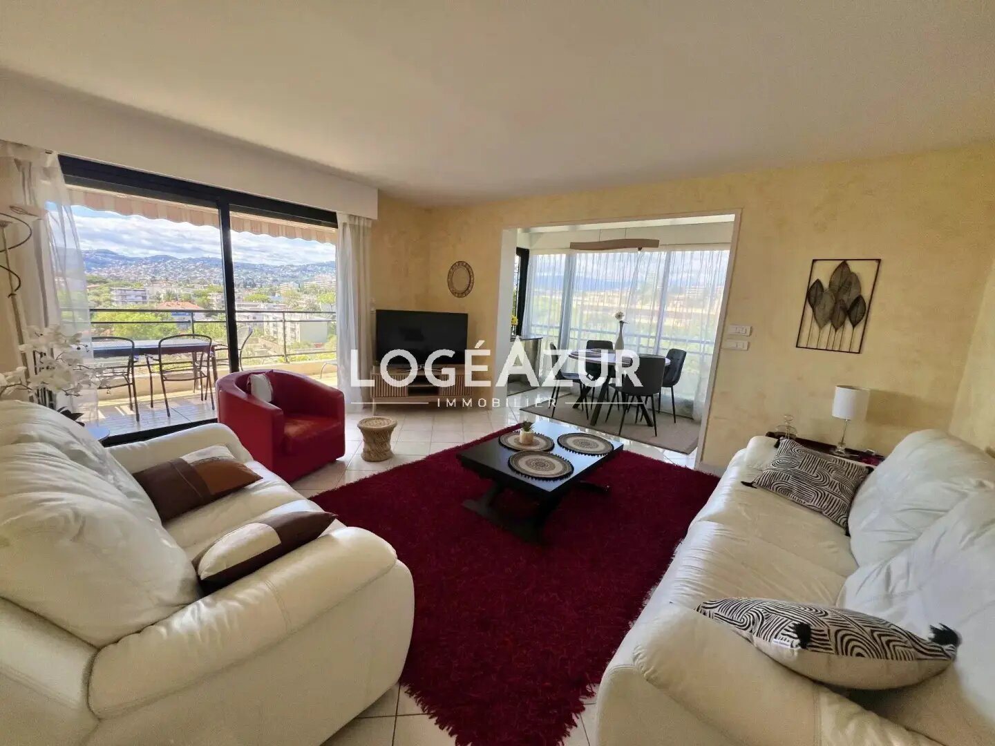 Appartement à louer, 73m², Antibes