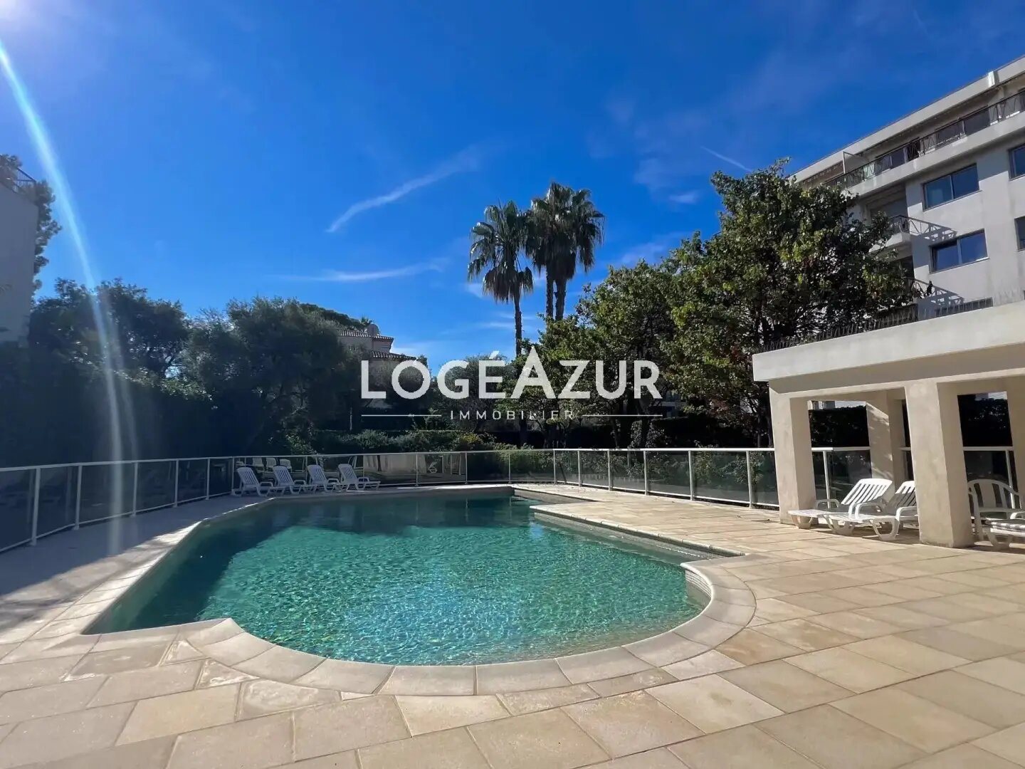 Appartement à louer, 72m², Antibes