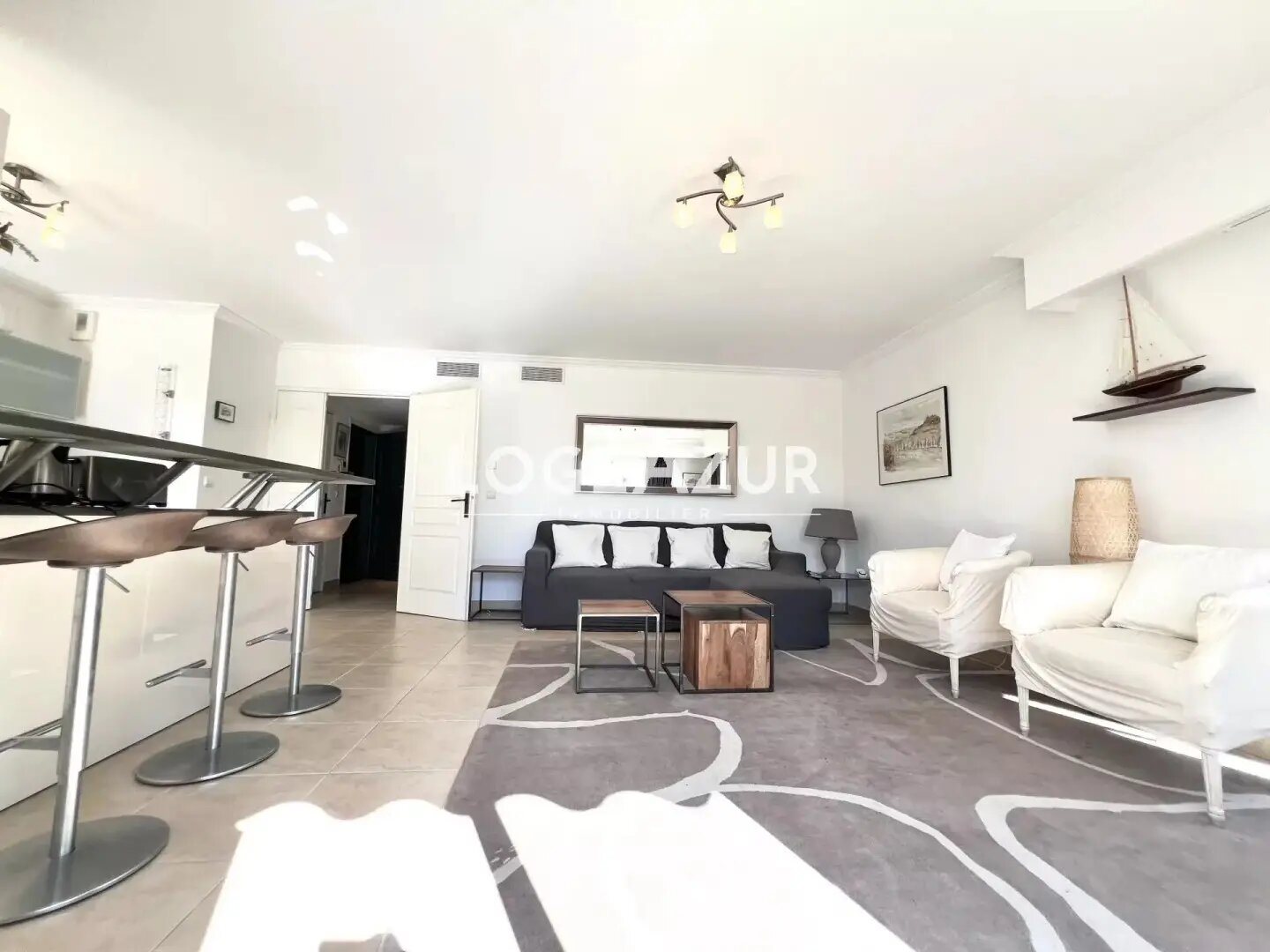 Appartement à louer, 72m², Antibes