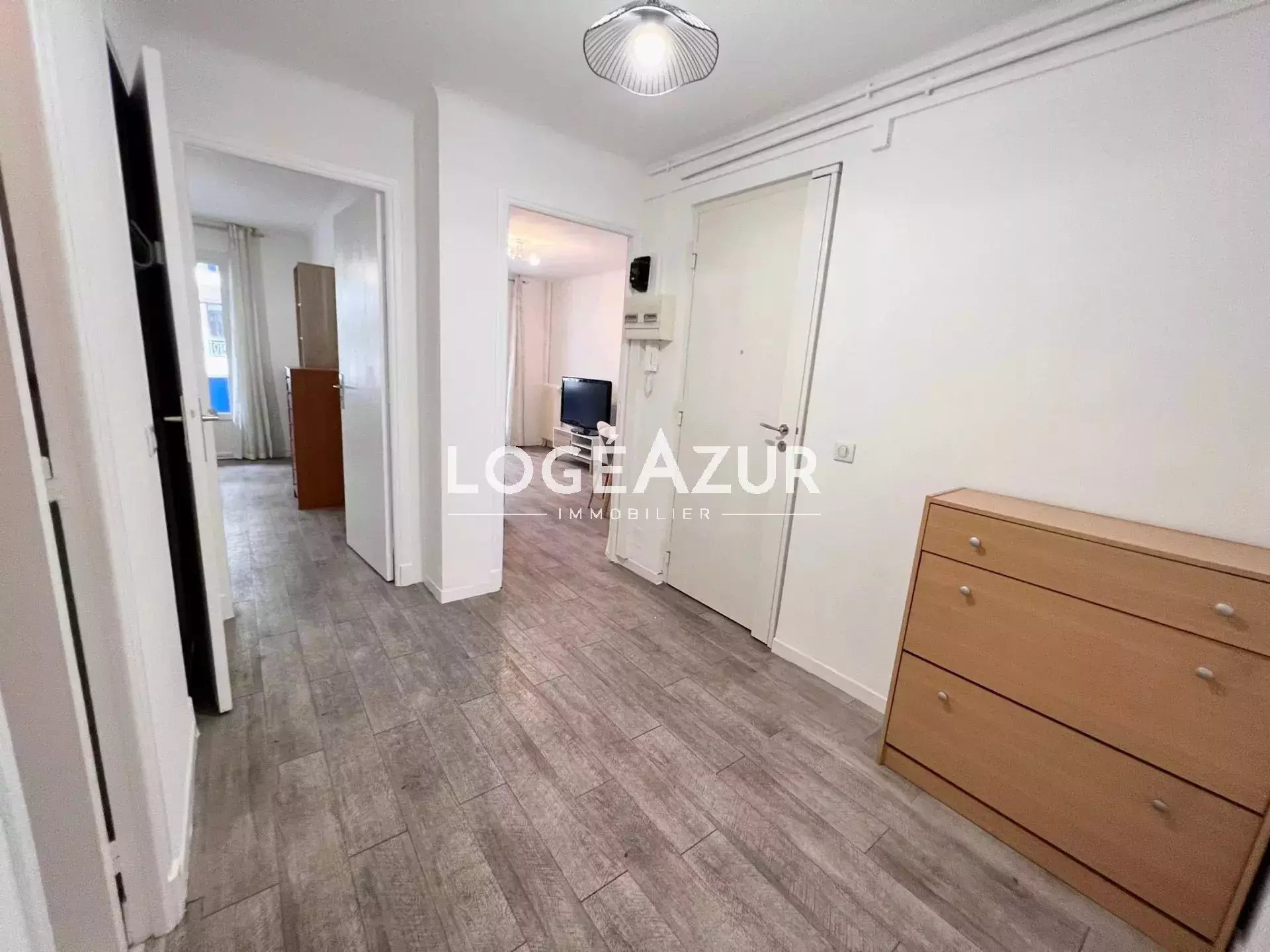 Maison à louer, 62m², Antibes