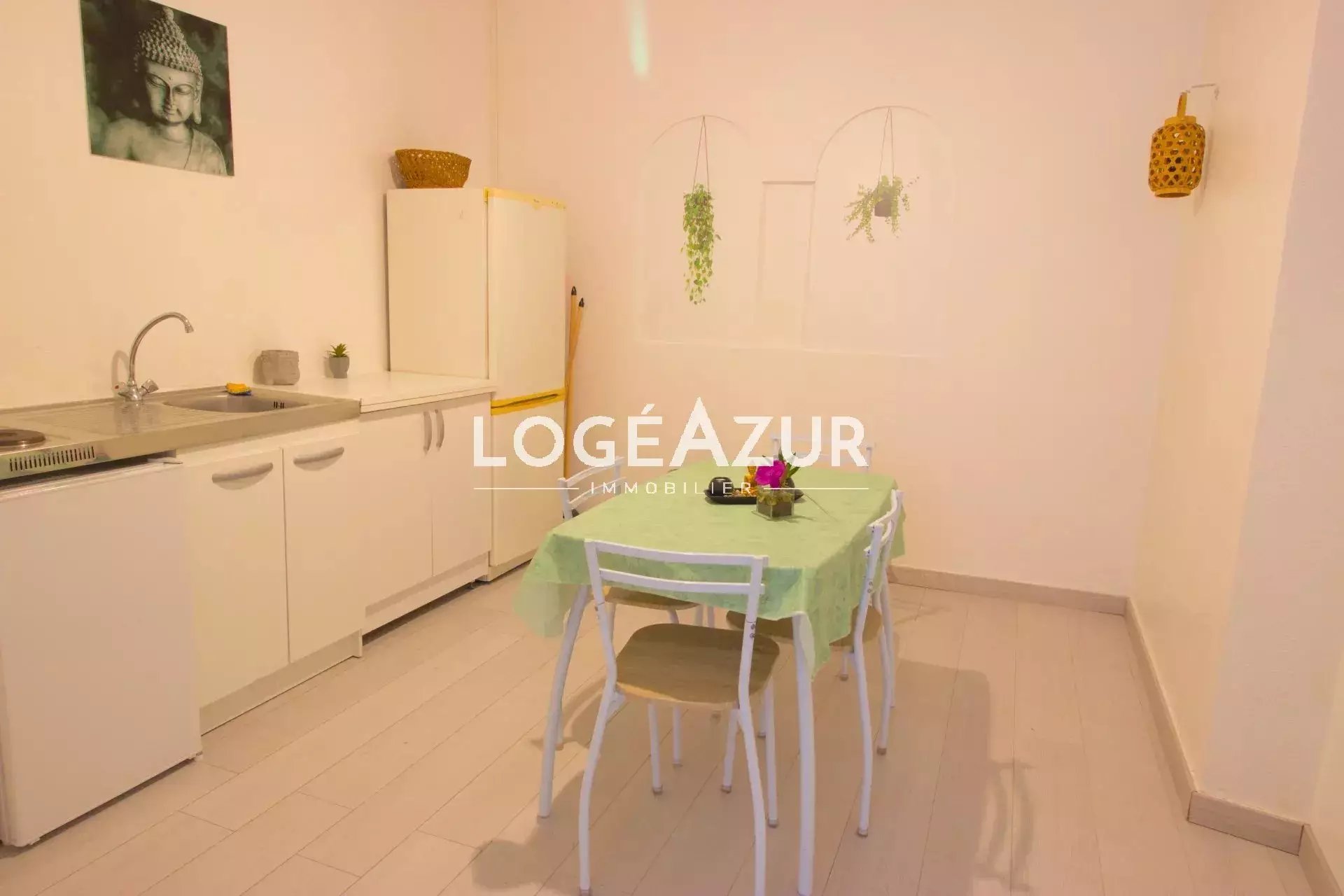 Appartement à louer, 37m², Antibes