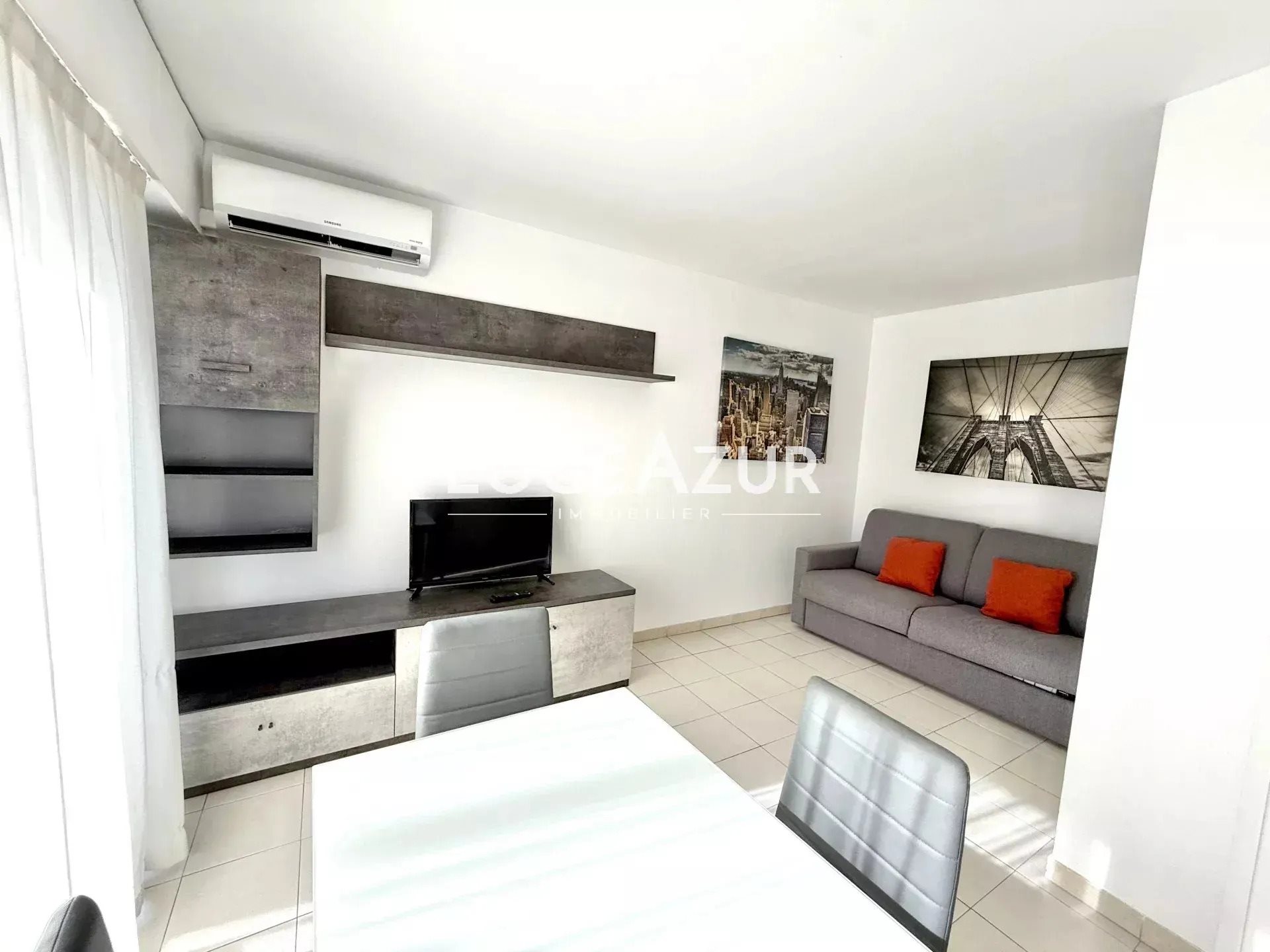 Appartement à louer, 27m², Antibes