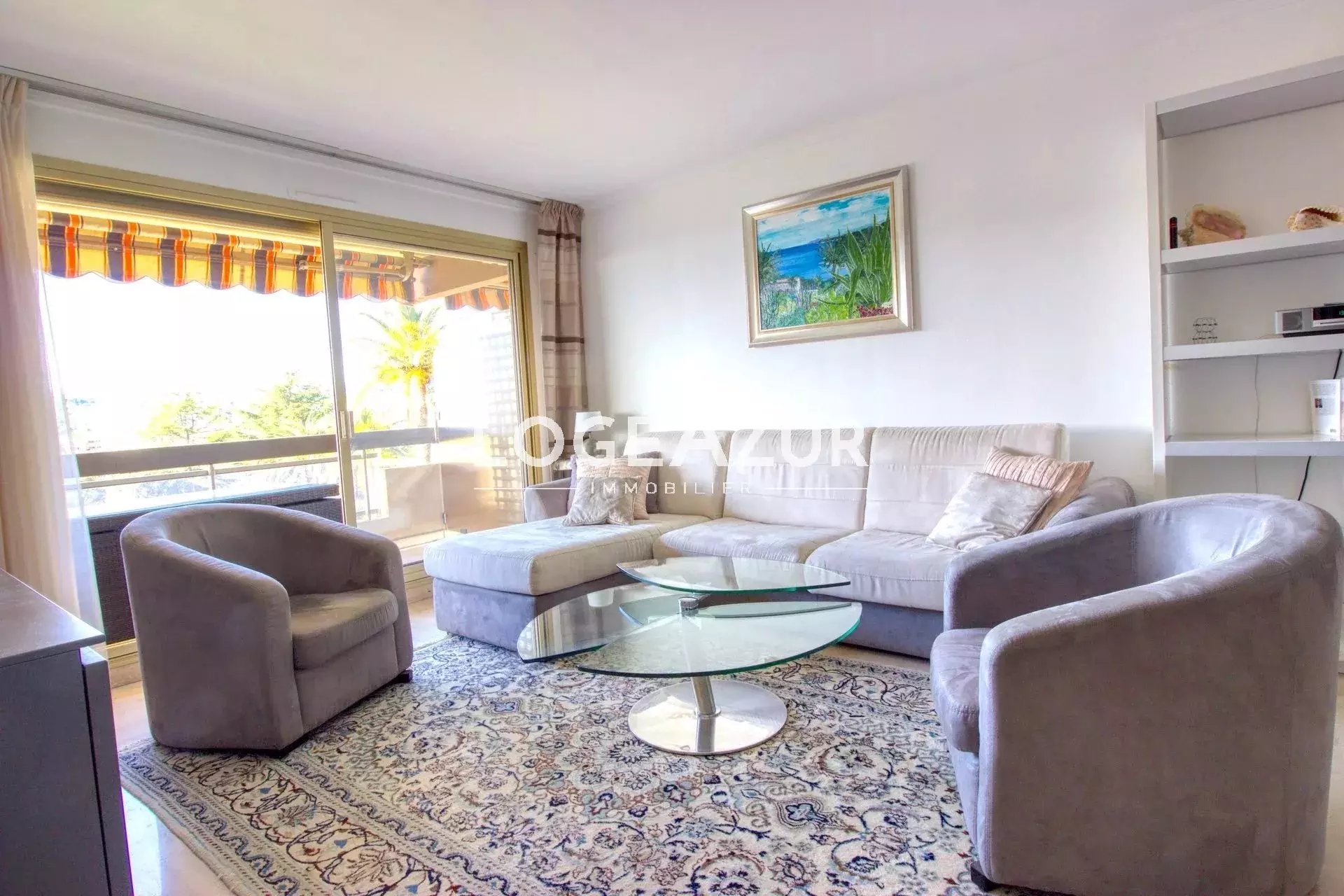 Appartement à louer, 61m², Antibes
