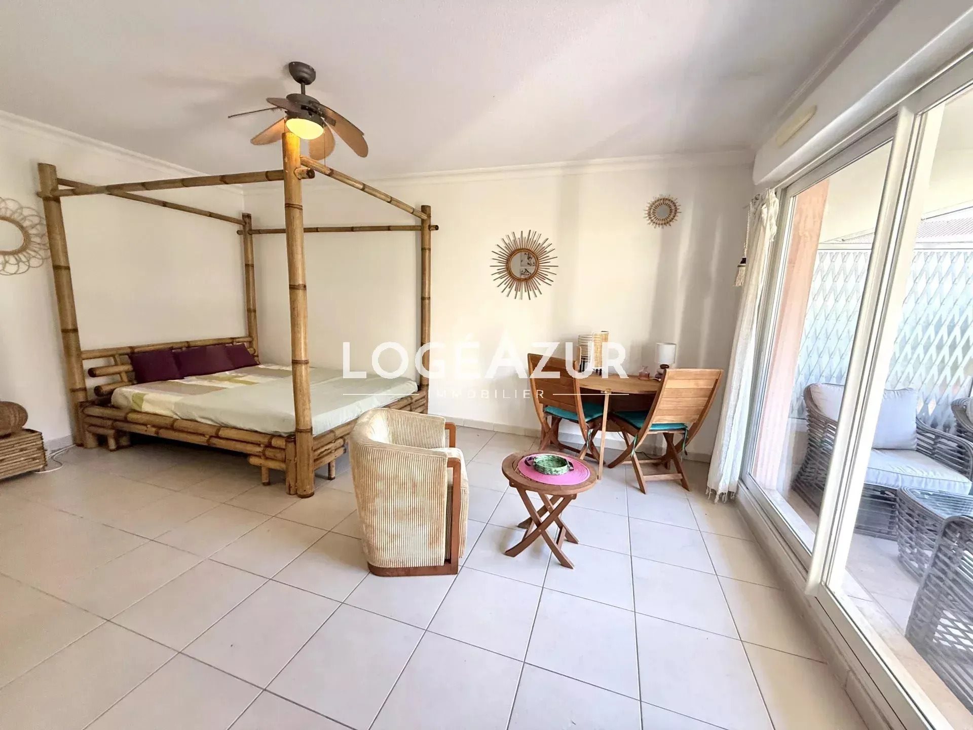 Appartement à louer, 29m², Antibes