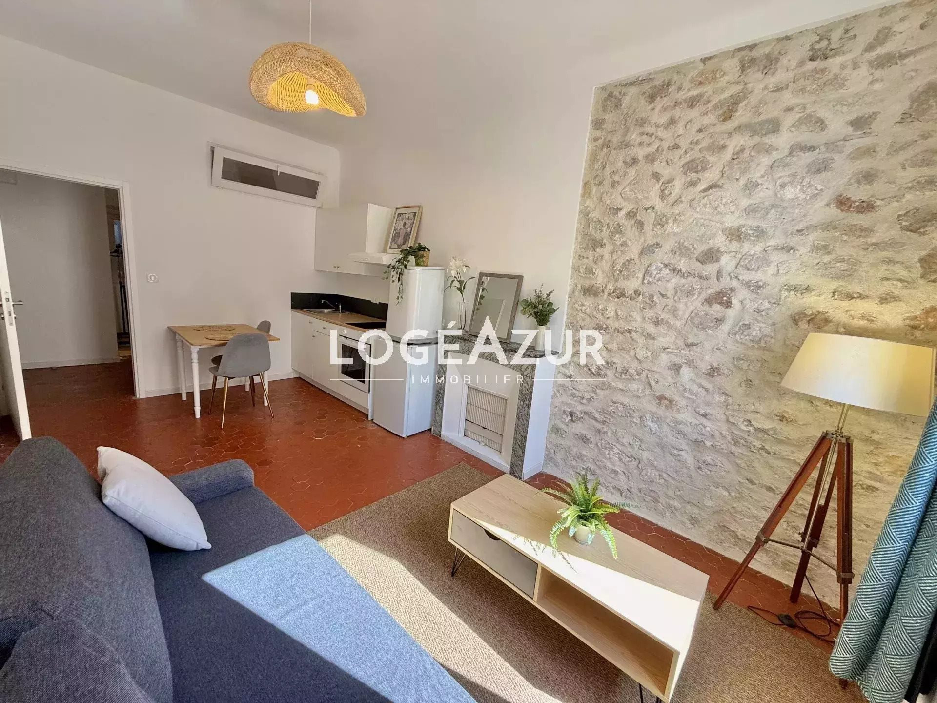 Appartement à louer, 31m², Antibes