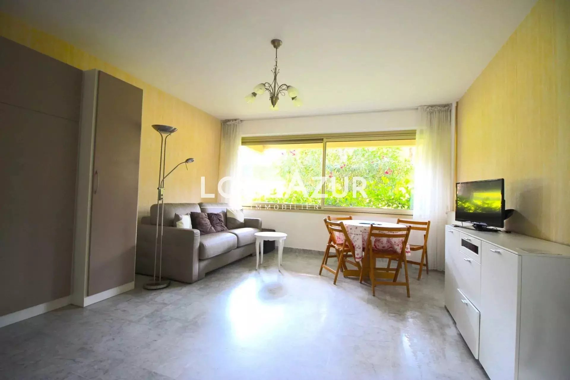 Appartement à louer, 34m², Juan-les-Pins