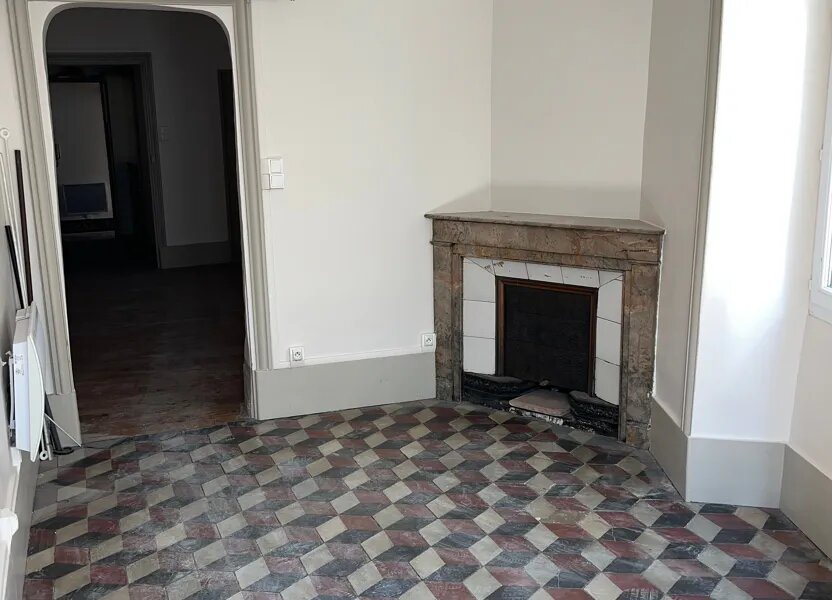 Appartement à vendre, 61m², Aubenas