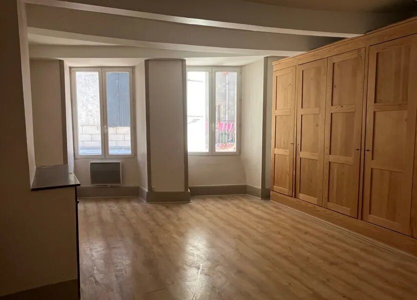 Appartement à vendre, 61m², Aubenas