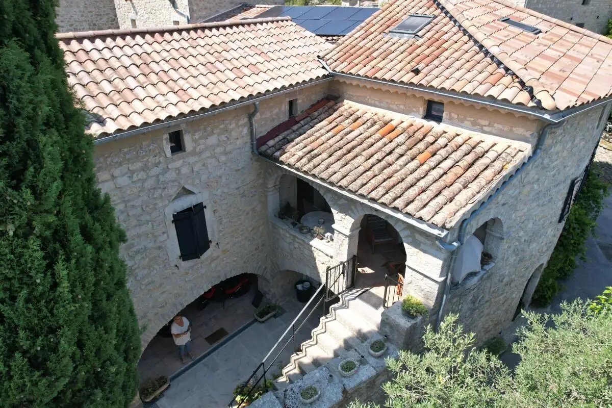 Maison à vendre, 257m², Saint-Sauveur-de-Cruzières
