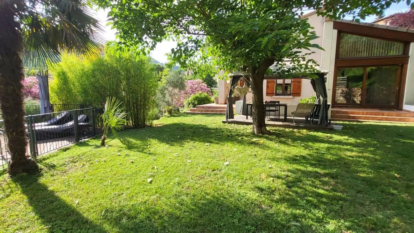 Maison à vendre, 217m², Largentière