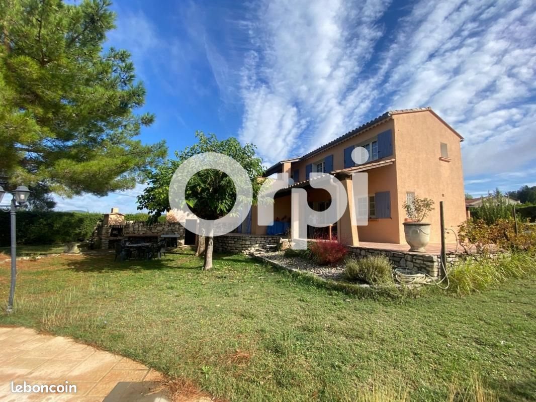Maison à vendre, 123m², Barjac