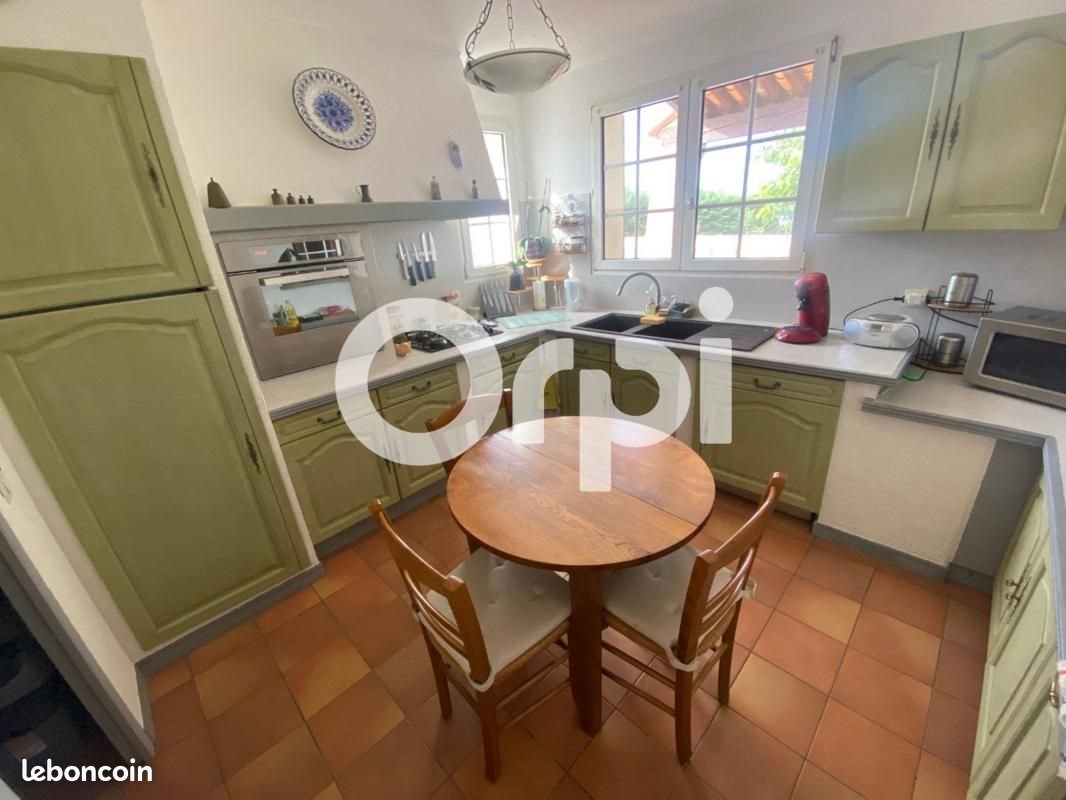 Maison à vendre, 123m², Barjac