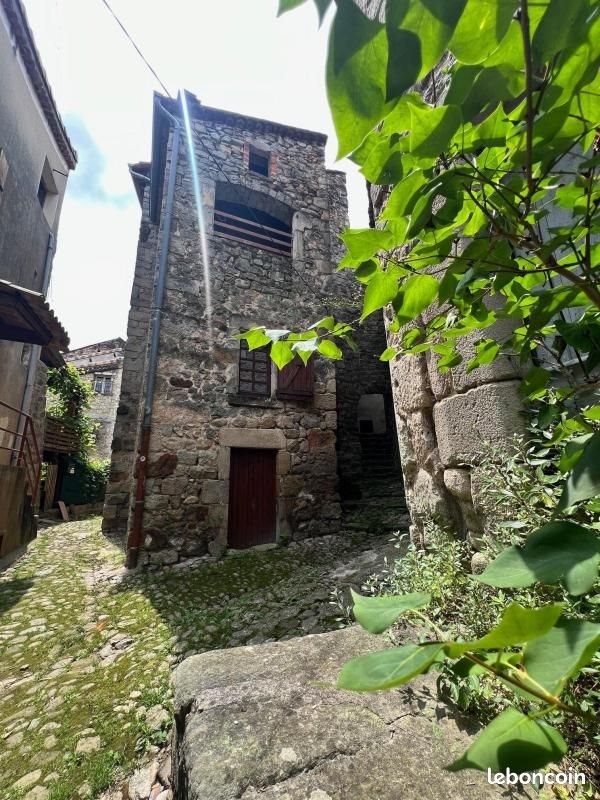 Maison à vendre, 99m², Largentière